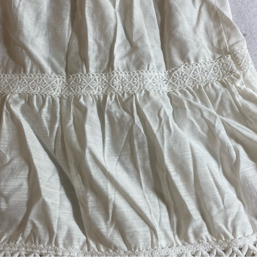 White Flowy Dress Short Sleeve Midi Dress Med size dress NWT - Picture 7 of 10